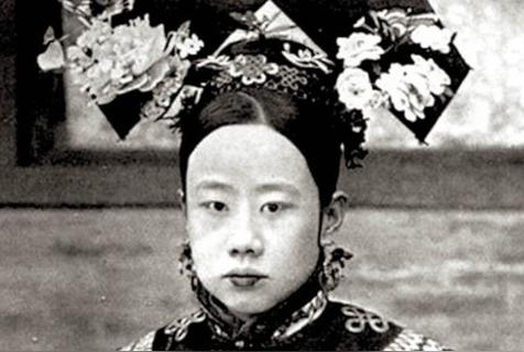 官太太命的面相（官太太具备什么条件