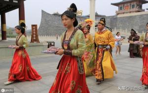 八字有福气的女命，命带华盖的女人是好命