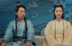 相妻先相指头，相夫先相腔口