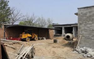 门前不能有坟墓吗