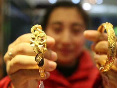 金子养人还是银子养人