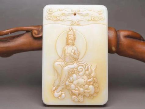 和田玉观音吊坠大概多少钱