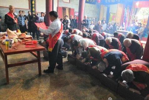 祭祀是什么意思（祭祀用什么鲜花）