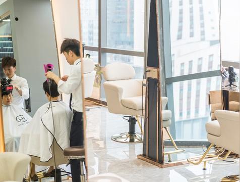 初一到三十那天理发好