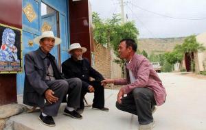 头朝东脚朝西越睡越穷