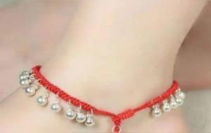 脚链女生戴左脚和右脚的寓意