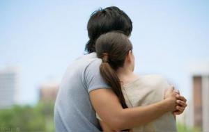 巨蟹在感情里是真的能忍