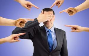 巨蟹座性格高傲孤僻 常常伪装坚